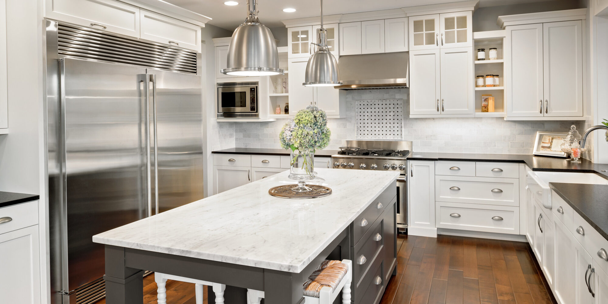 10 Kitchen Cabinet Refacing Ideas You
